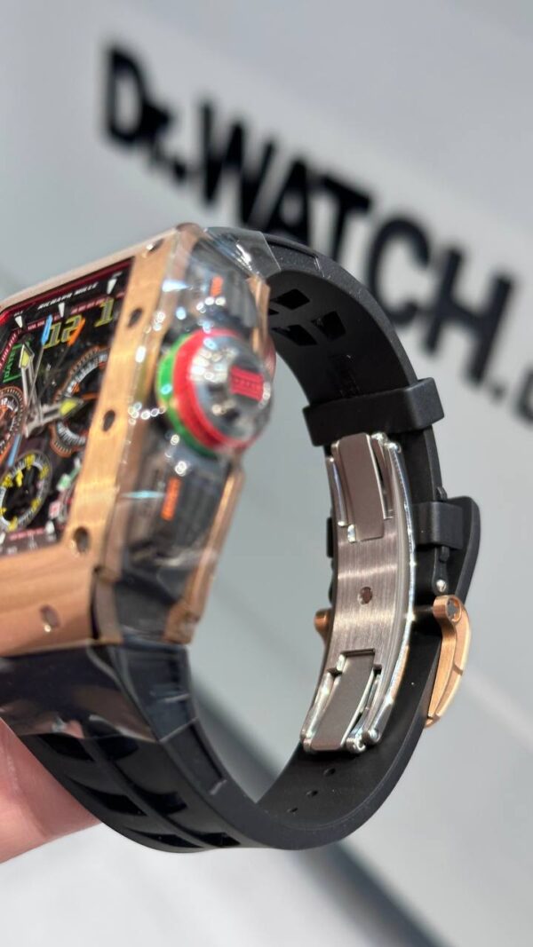 luxury watch - Image 5